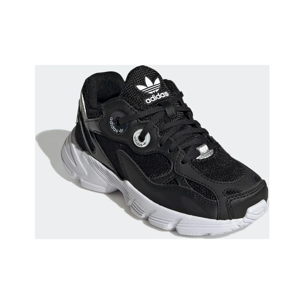 Adidas Astir Core Black / Core Black / Cloud White (GY6658)