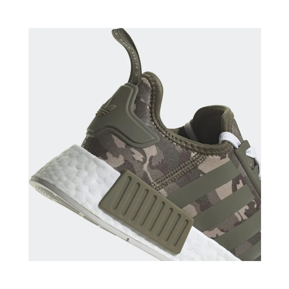 Adidas NMD_R1 Olive Strata / Cloud White / Olive Strata (HQ1652)