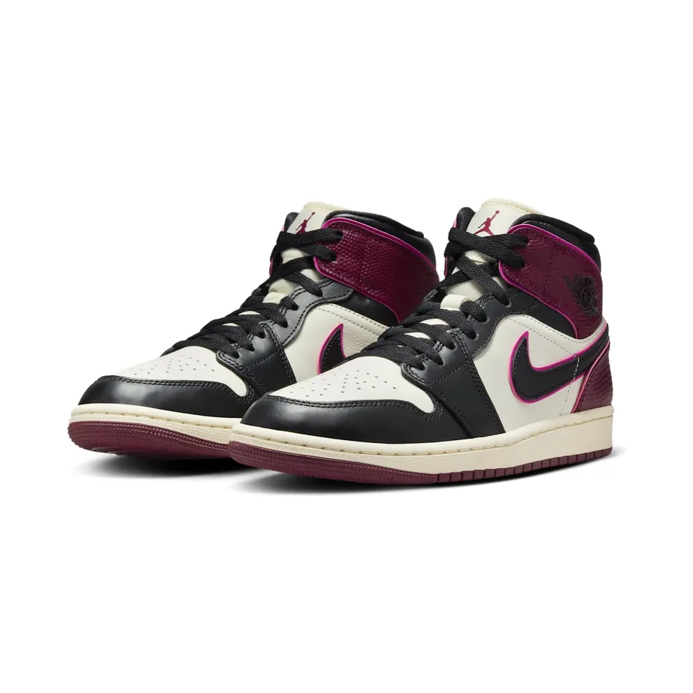 Air Jordan 1 “Bordeaux” (FQ7818-101)