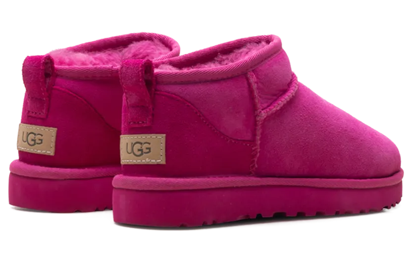 ugg-classic-ultra-mini 1116109-DNY