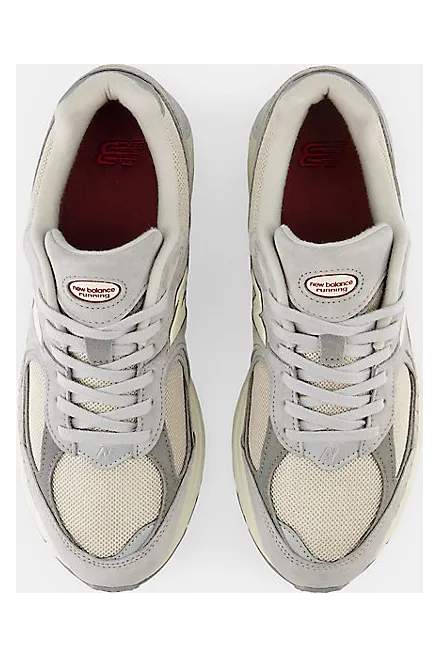 new-balance-2002r M2002RLN
