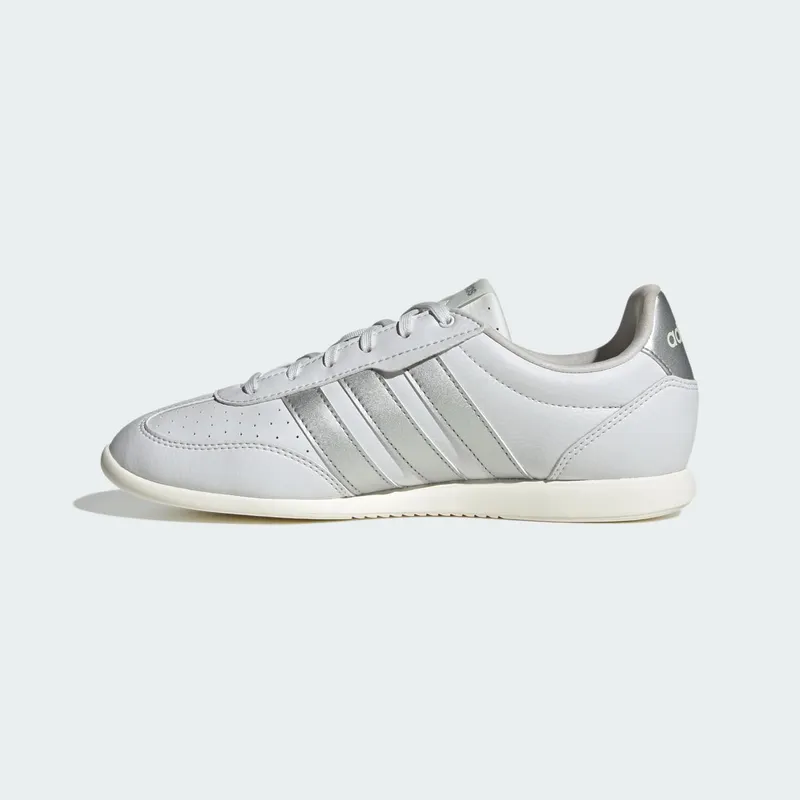 Adidas BARREDA LO-Shoes Crystal White / Silver Metallic / Off White (HQ7386)