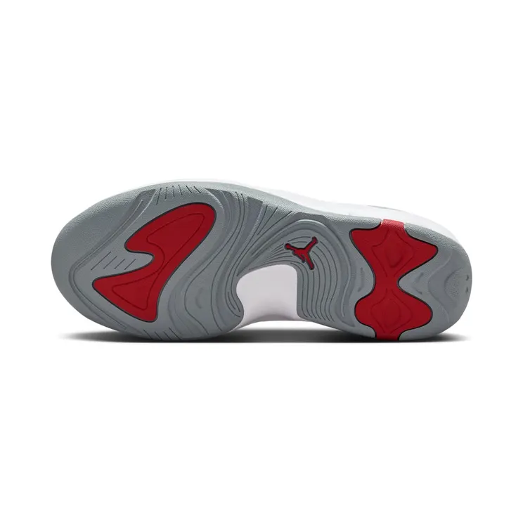 air-jordan-max-aura HQ2091-002