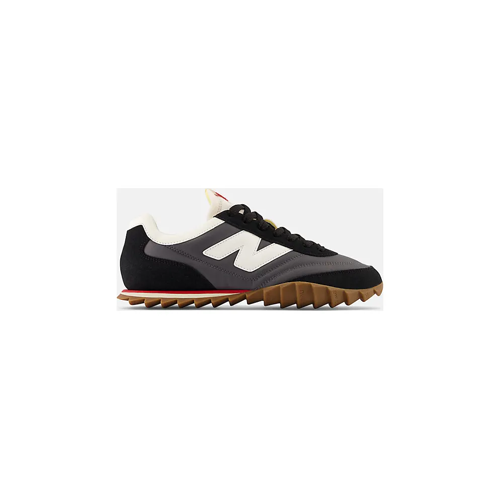 New Balance Black RC30 (URC30VC)