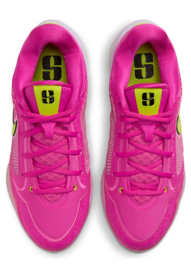 nike-sabrina II0402-600