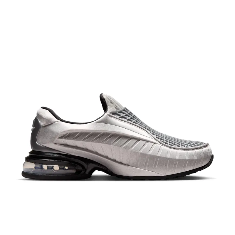 Nike Air Max Dolce “Metallic Silver”: de instapper zonder veters is terug (3)