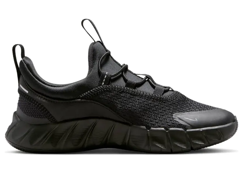 nike-free IQ5811-003