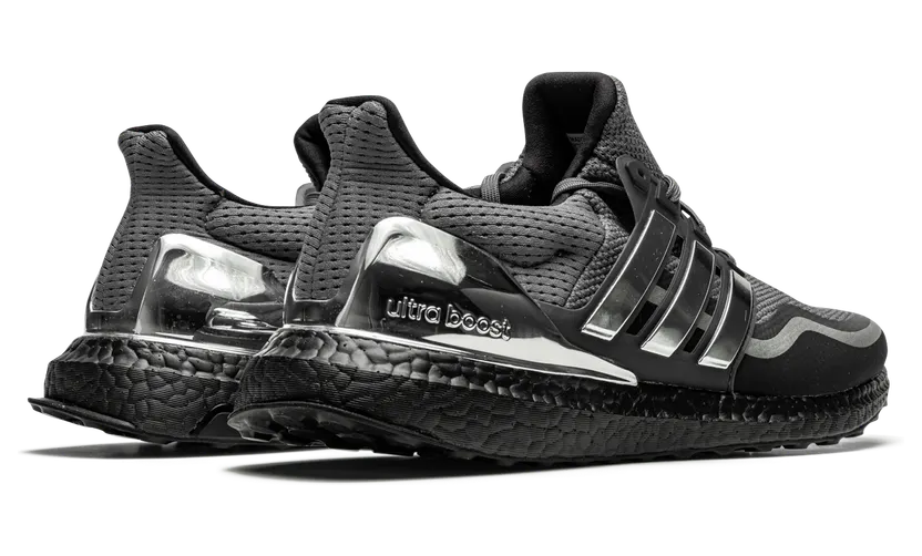 adidas-ultraboost EG8103