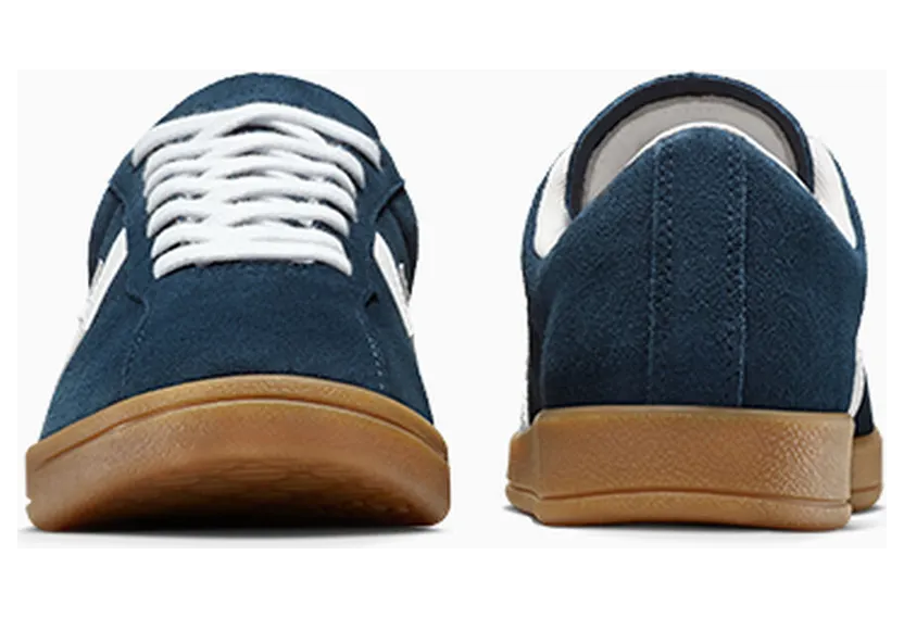 converse-chuck-taylor-all-star A15622C