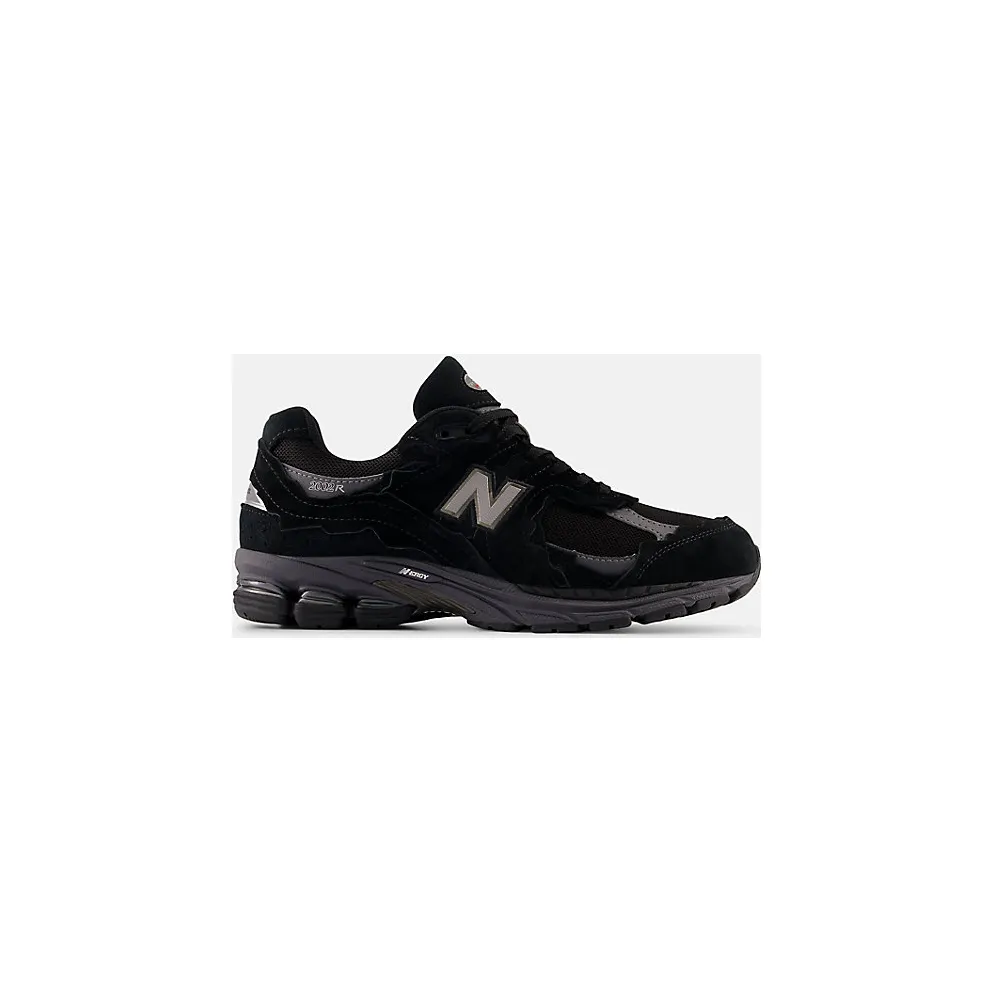 New Balance 2002R Gore-Tex “Protection Pack – Black” (U20023MB)
