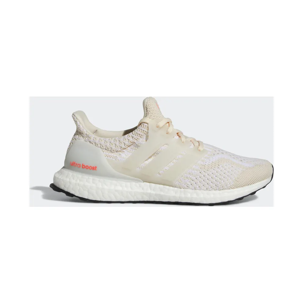adidas Ultraboost DNA 5.0 Laufschuh Ecru Tint / Turbo (GZ0447)