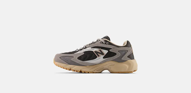 New Balance 725 Radically Classic Pack Dark Grey Gum (ML725U)