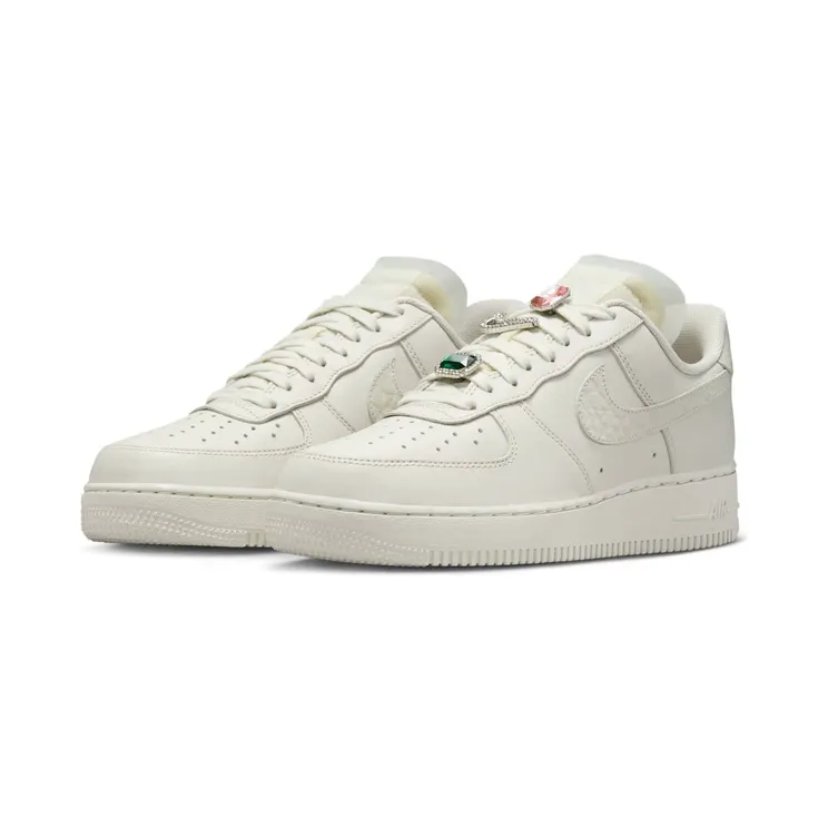 nike-air-force DN5463-001