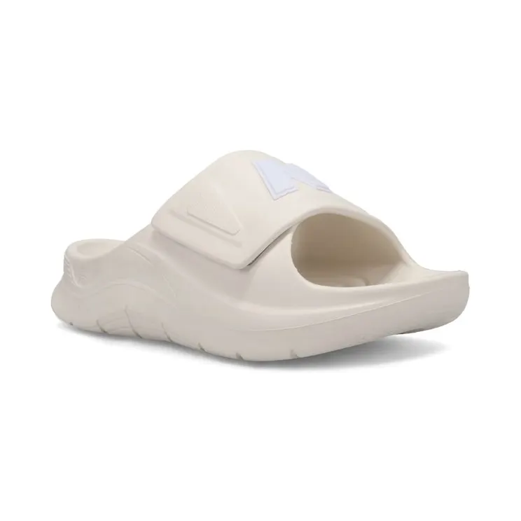 new-balance-sneaker SWASPTG1