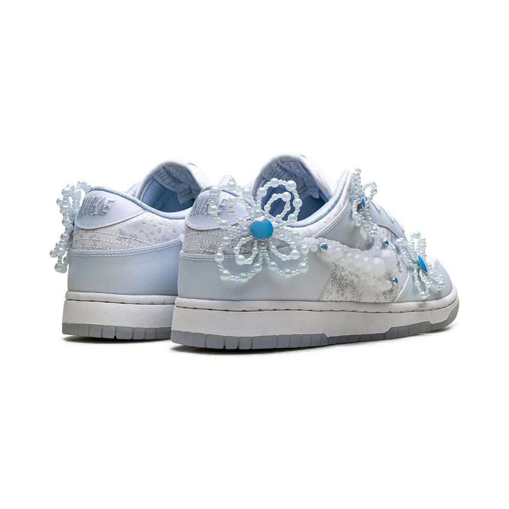 Nike Dunk Low “Susan Fang” (HV8575-100)
