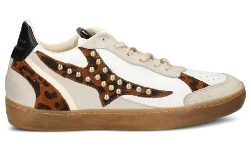 A.S.98 met dierenprint en studs “White” (C10108)
