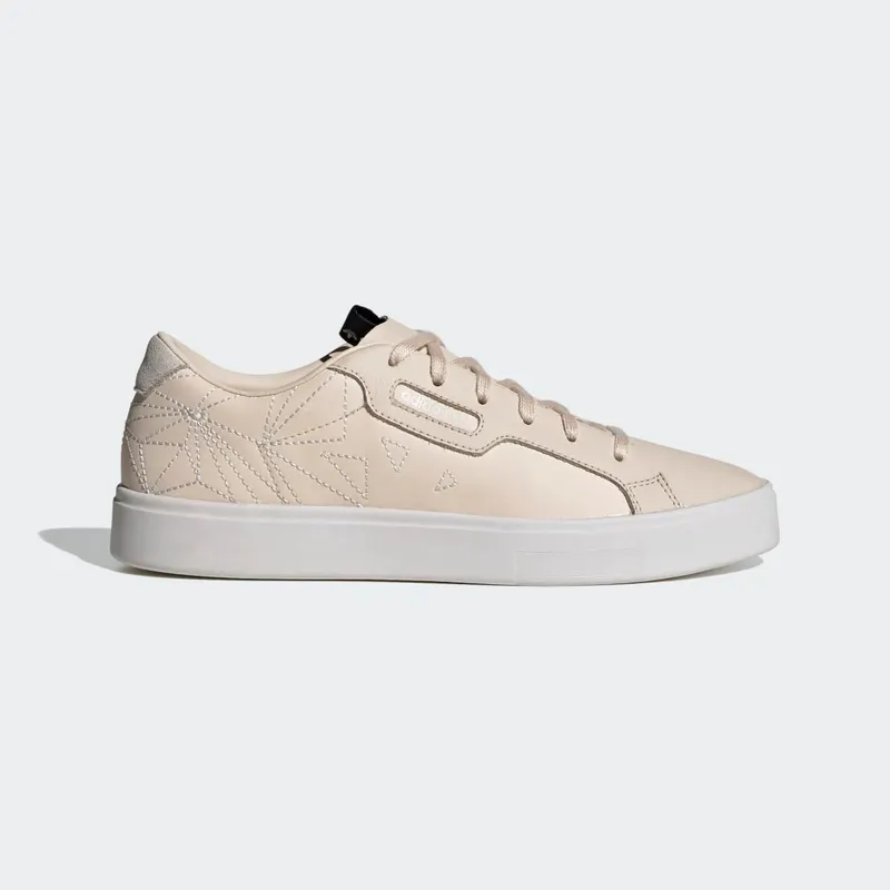 adidas SLEEK W Linen / Crystal White / Core Black (EG7753)