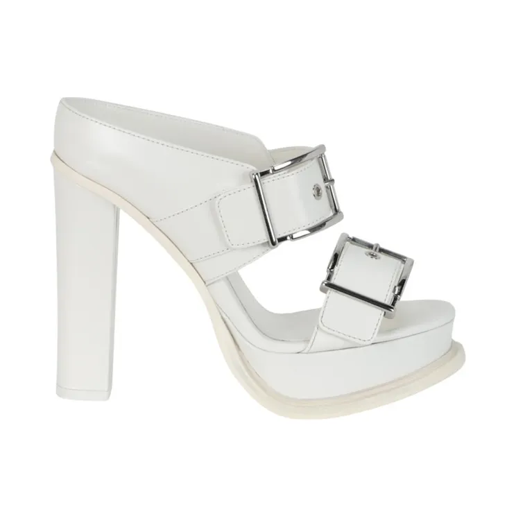 Alexander McQueen Boxcar Leather Sandals Ivory (734985-WHSWD-9359)