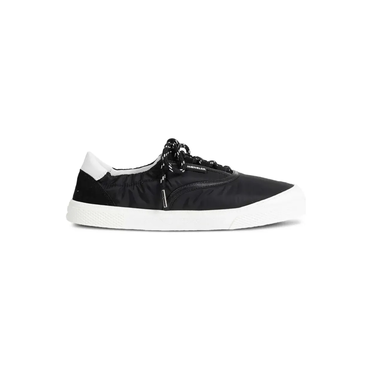 Moncler Leisure nylon “Black” (4M00320M9244)