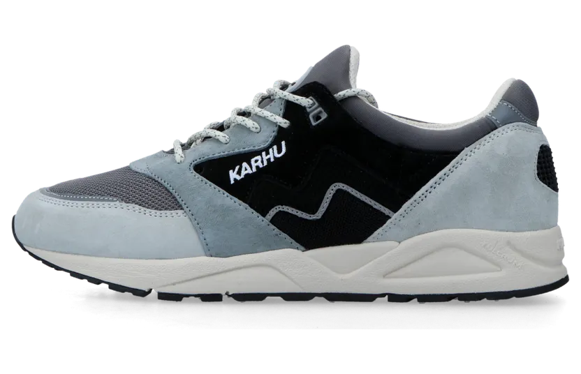 Karhu Aria 95 (dawn blue / jet black) – F803122