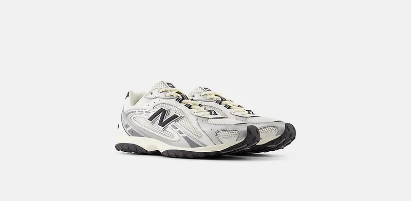 New Balance 204L “Silver Metallic Black” (U204LSWD)