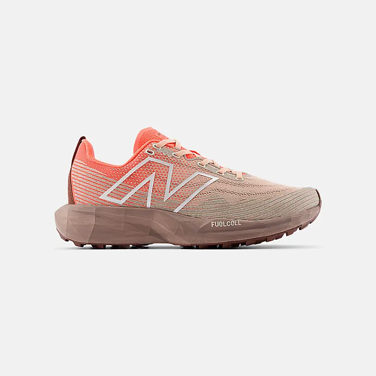 NEW BALANCE FuelCell Venym “Urgent Red / Flat Taupe / Silver Metallic” (MTVNYMV1)