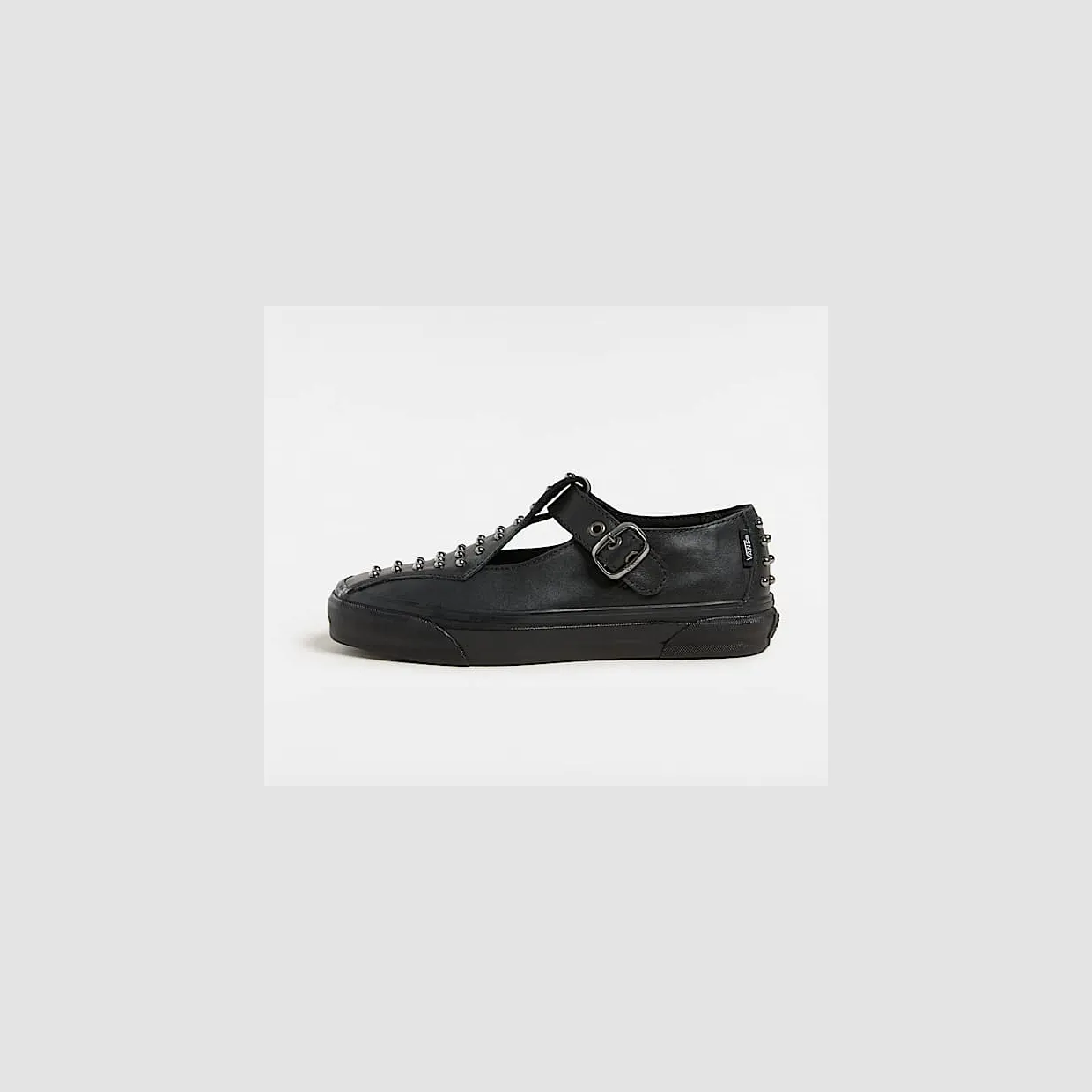 vans-style VN000D8ZBMA
