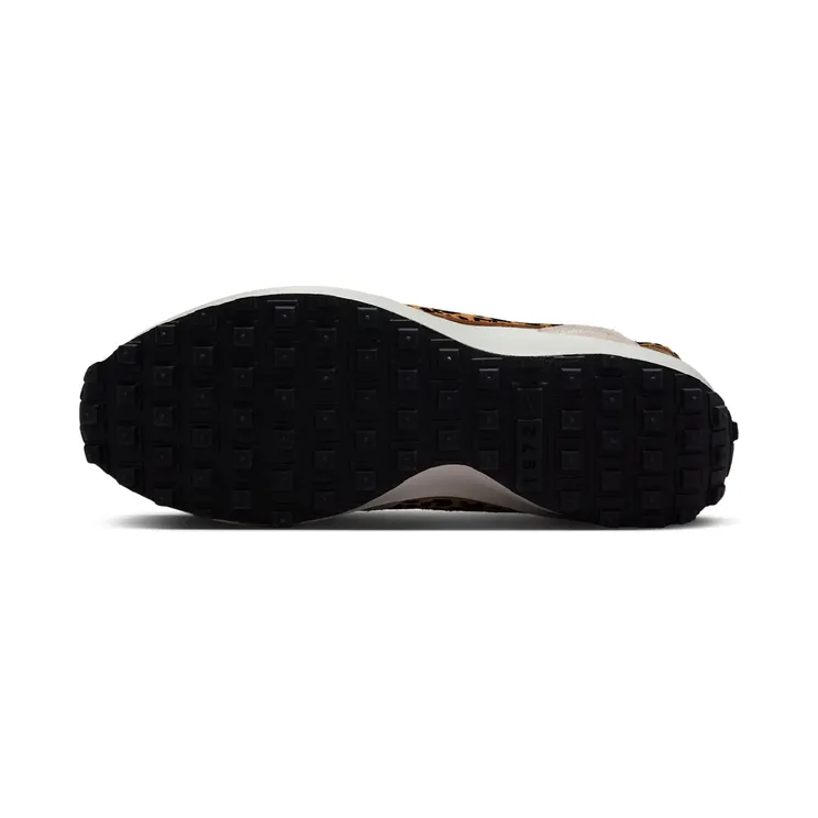nike-waffle-debut HF1856-001