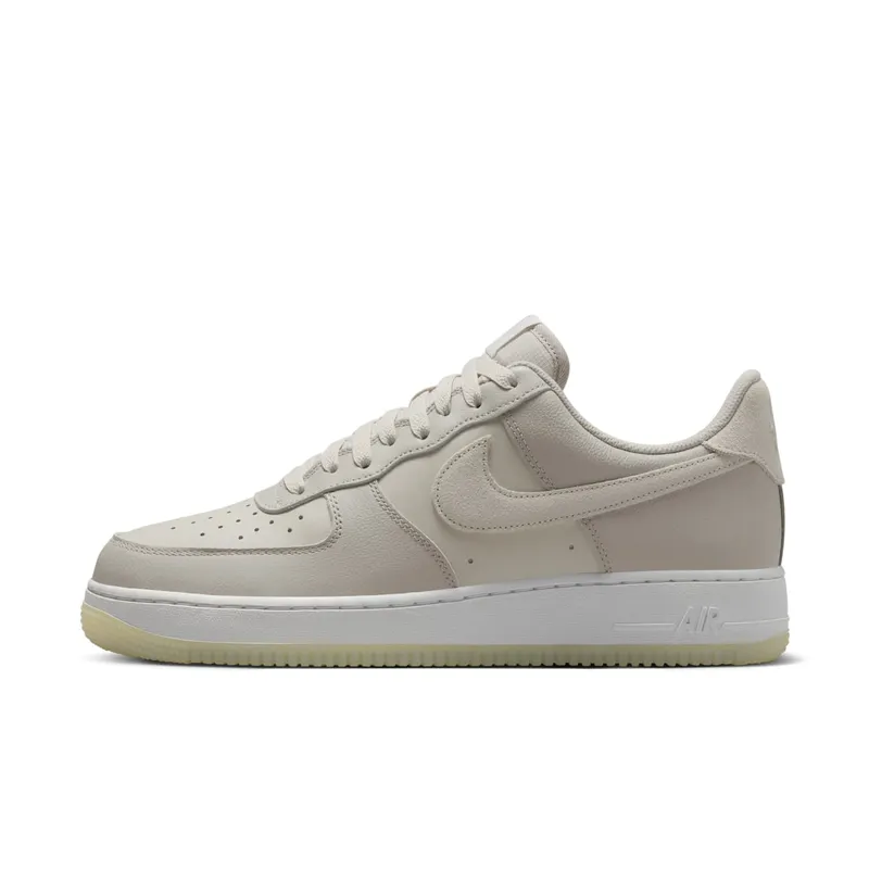 Nike Air Force 1 Low ’07 LV8 Light Bone (FN5832-001)