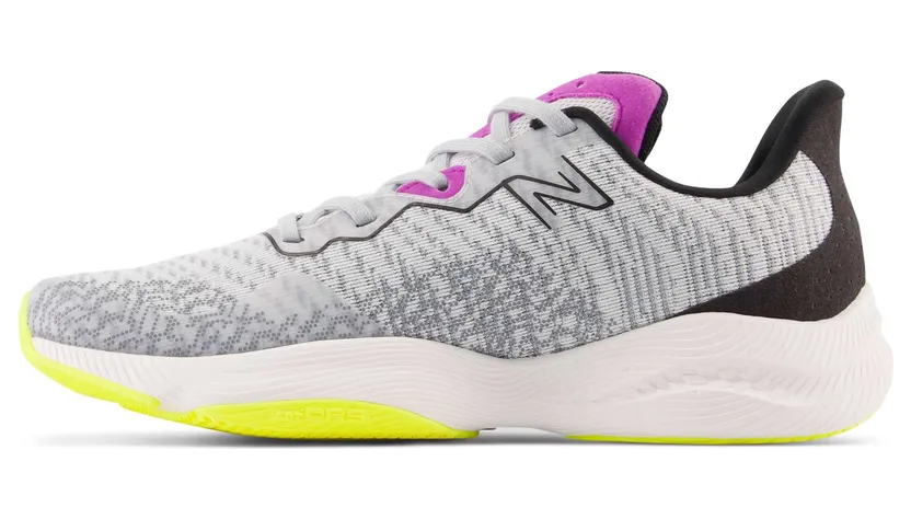 new-balance-fuelcell WXSHFTG2
