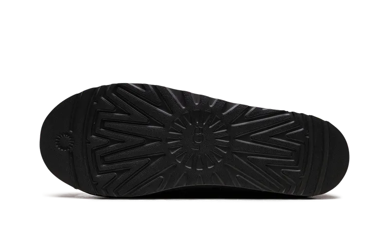Ugg Tasman II “Dark Grey” (1174671-DGRY)
