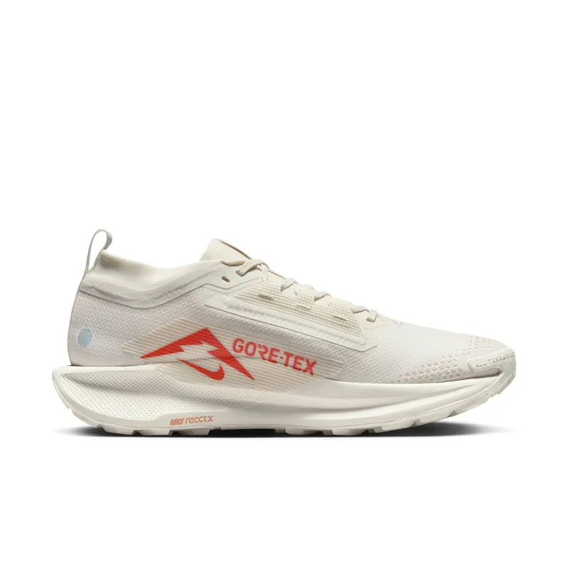 Nike React Pegasus Trail 5 “Gore Tex – Sail / Red” (FQ0908-100)