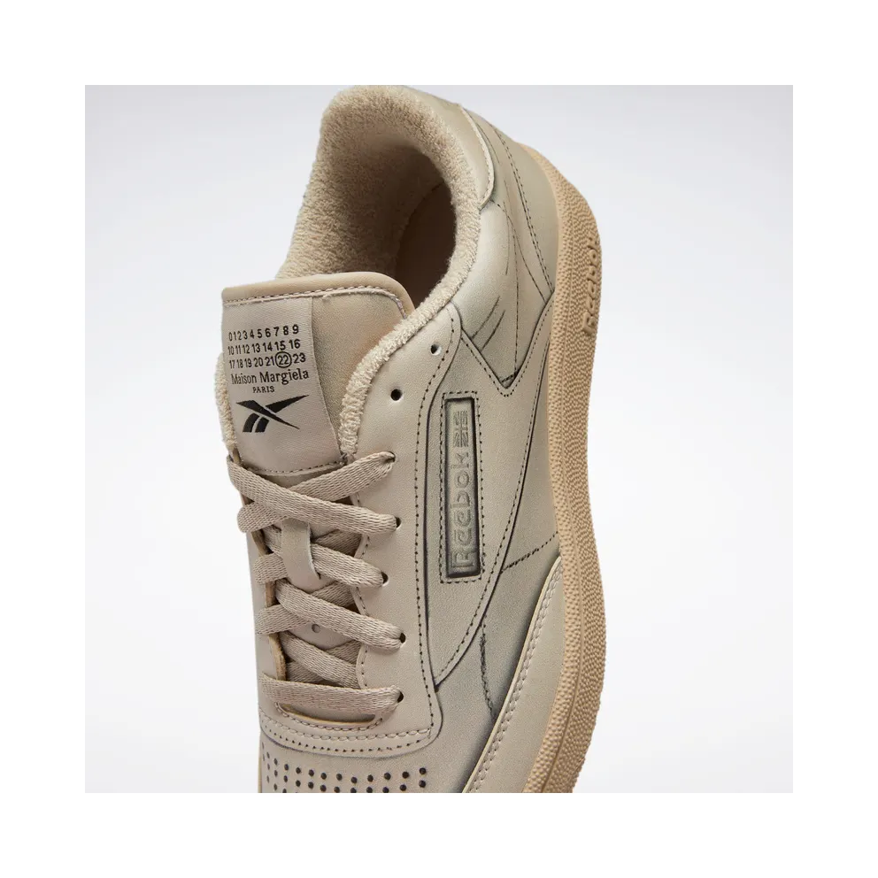 Reebok Maison Margiela Club C Shoes Modern Beige / Cloud White / Black (GX5142)