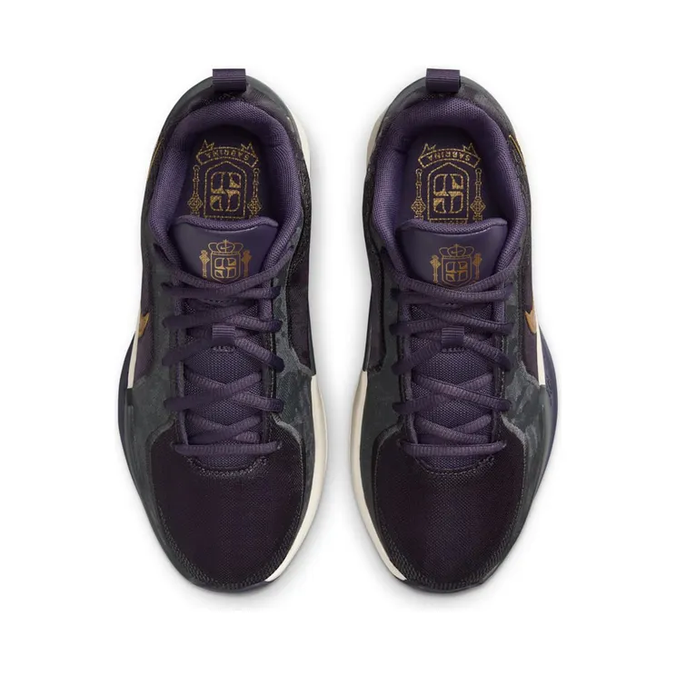 nike-sabrina-2 FZ7302-500