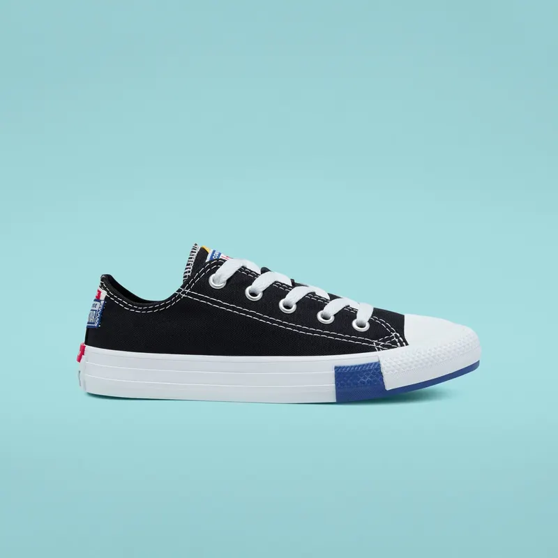 Converse Logo Play Chuck Taylor All Star Low Top Black/rush Blue/university Red (366992C)