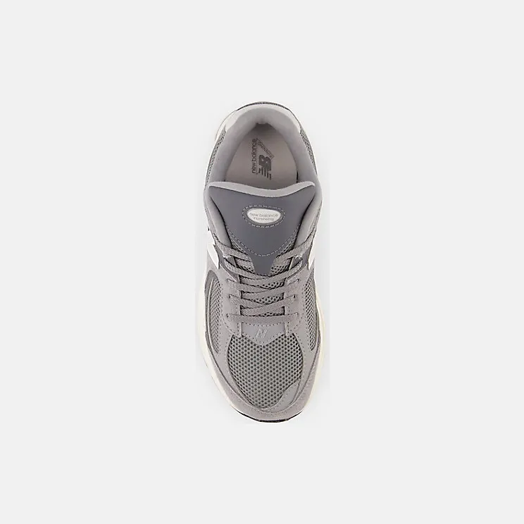 new-balance-2002 GC2002ST