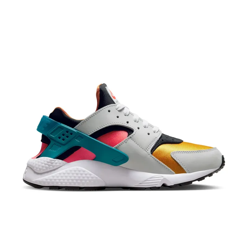 Nike Air Huarache “Run NYC” (DZ4859-001)