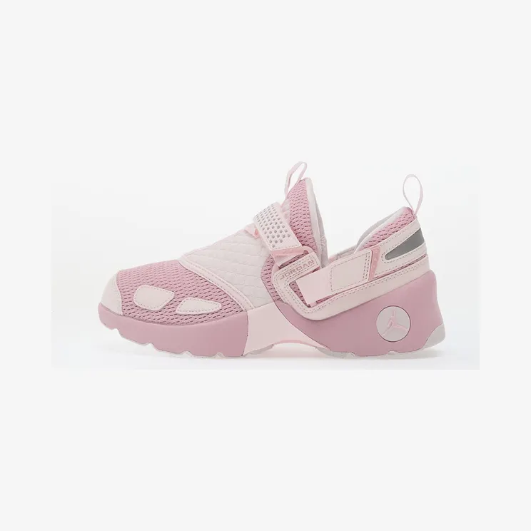 Jordan Trunner LX Iced Carmine Pearl Pink