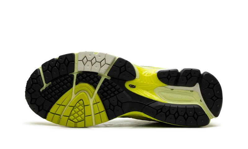 New Balance 860v2 “Aime Leon Dore Yellow” (ML860AE2)