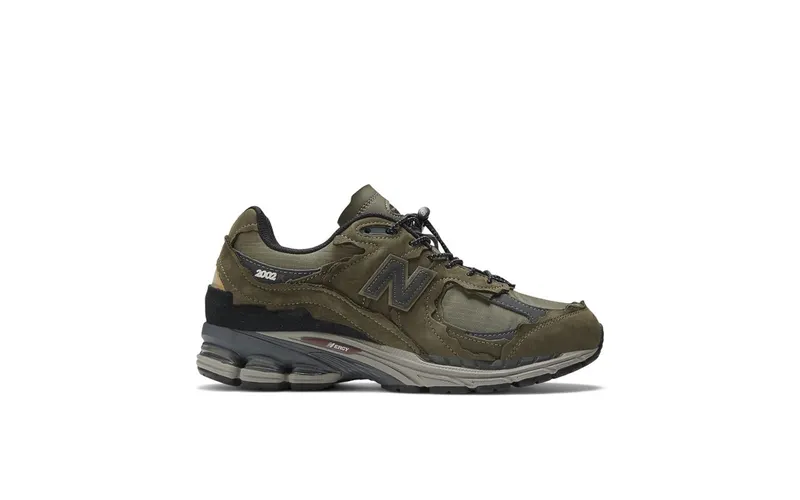 New Balance 2002R “Protection Pack – Dark Moss” (M2002RDN)