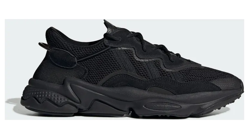 adidas OZWEEGO Core Black / Core Black / Carbon (EE6999)