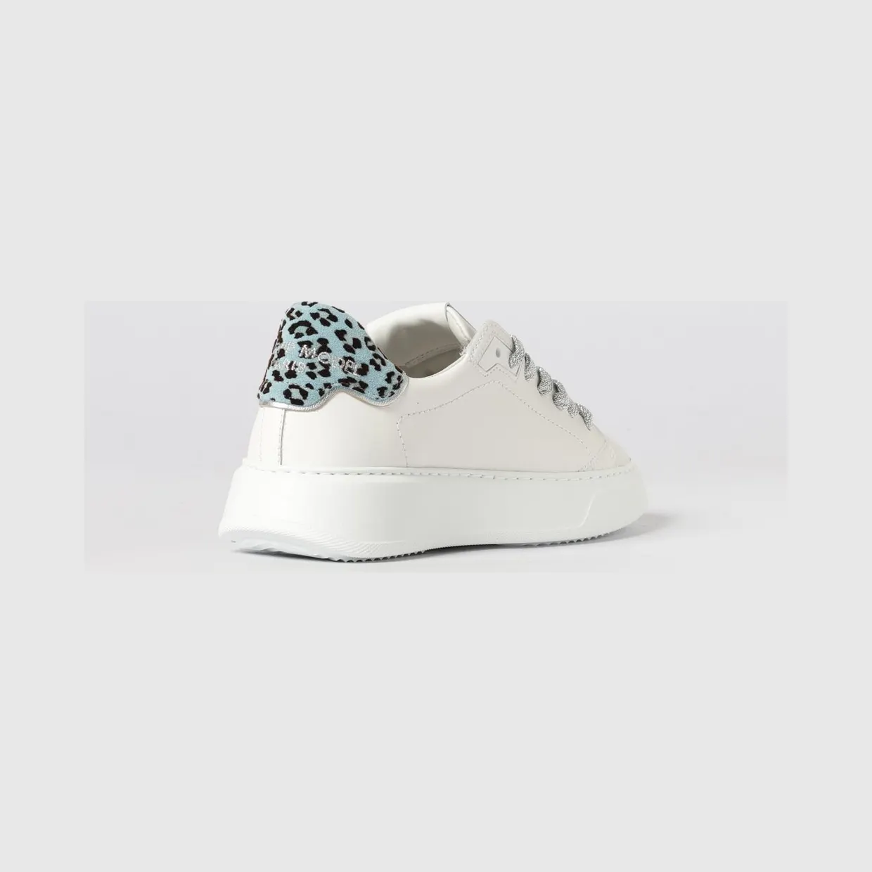 Philippe Model White 3 (BTLDVF02) (2)