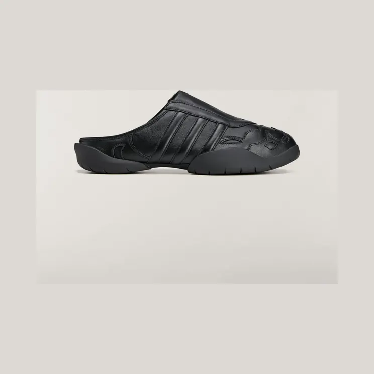 adidas Y-3 Regu Mule “Black / Black / Black” (HP9991)