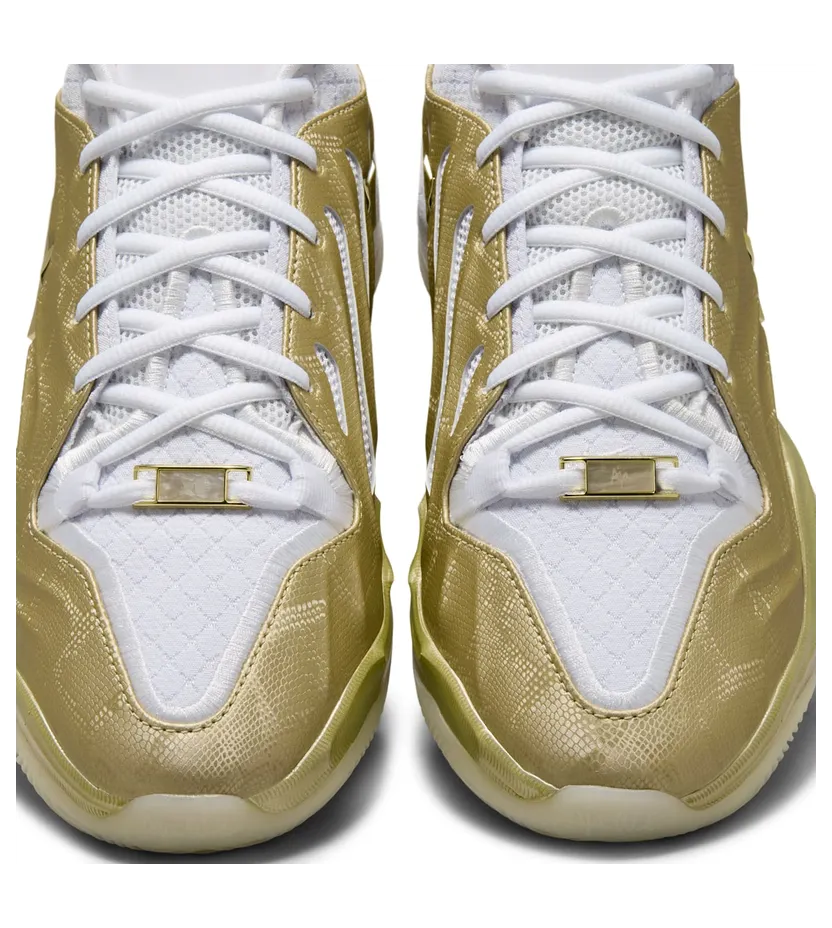 nike-sneaker IO8212-900