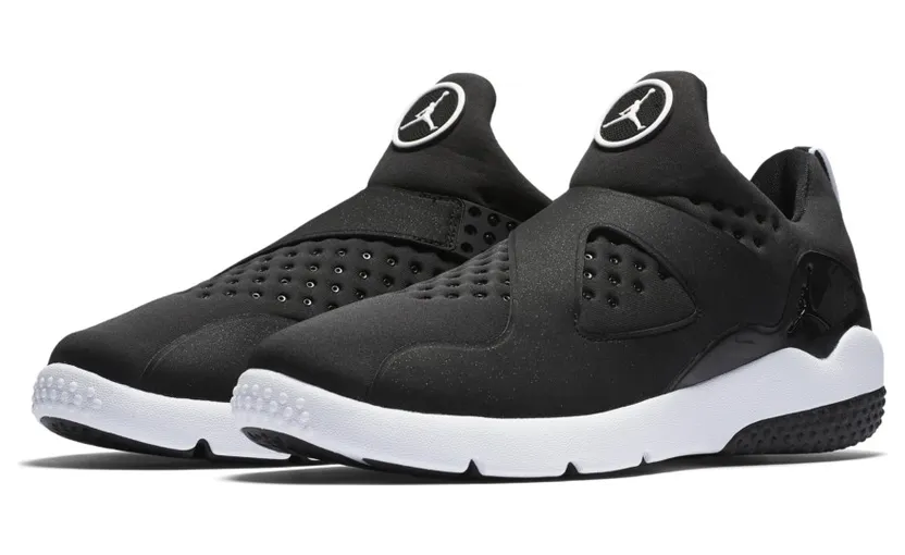 Jordan Trainer Essential Black/Black-White (888122-001)