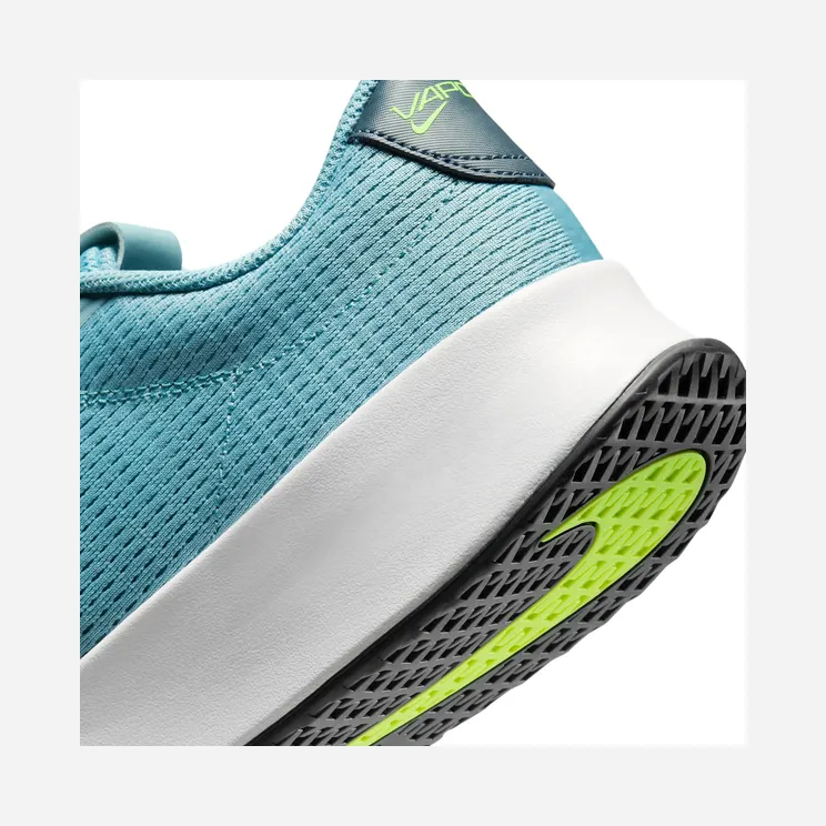 nikecourt DV2018-401