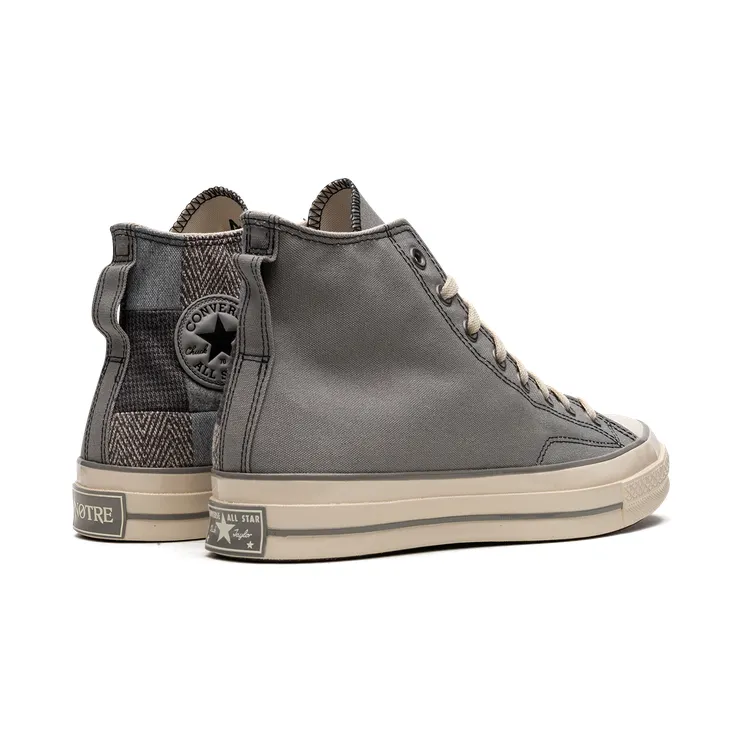 converse-chuck-taylor-all-star A01628C