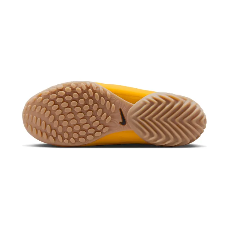 nike-ultra FZ5778-701