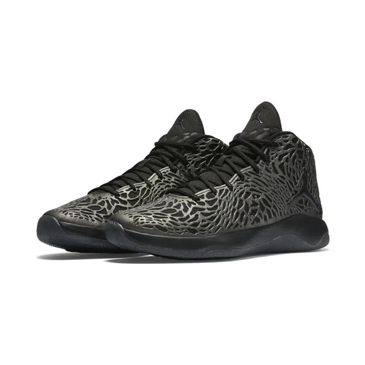 Jordan Ultra Fly “Black / Dark Grey / Metallic Hematite” (834268-010)