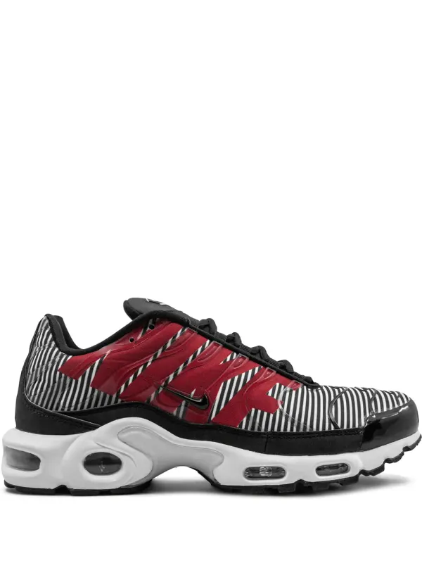 Nike ‘Air Max Plus TN SE’ – Black (AT0040)